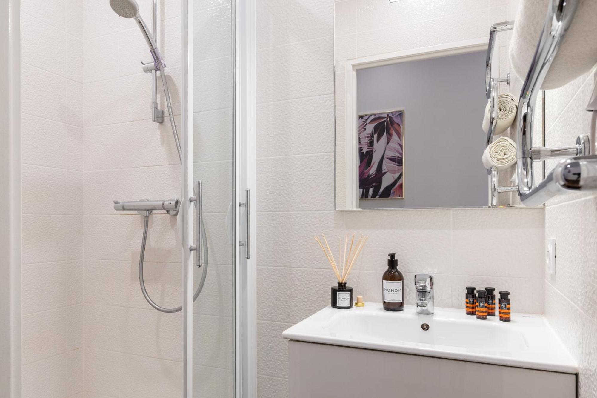 Apartament Mohom - Berges Du Rhone Lyon Pokój zdjęcie